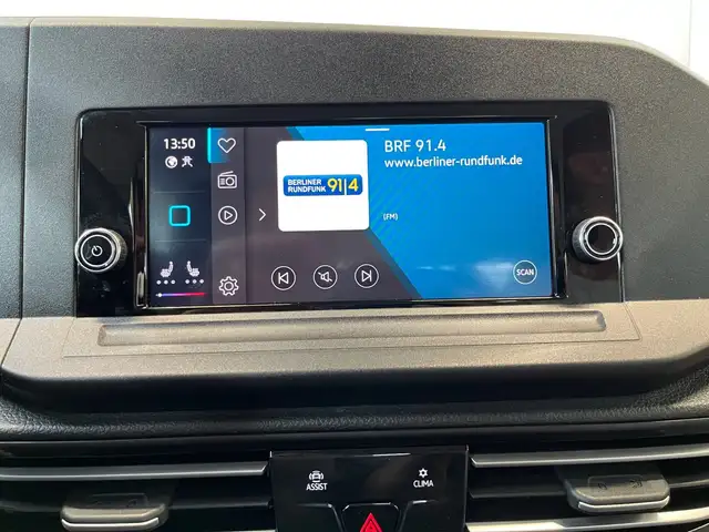 Volkswagen Caddy Life view 13