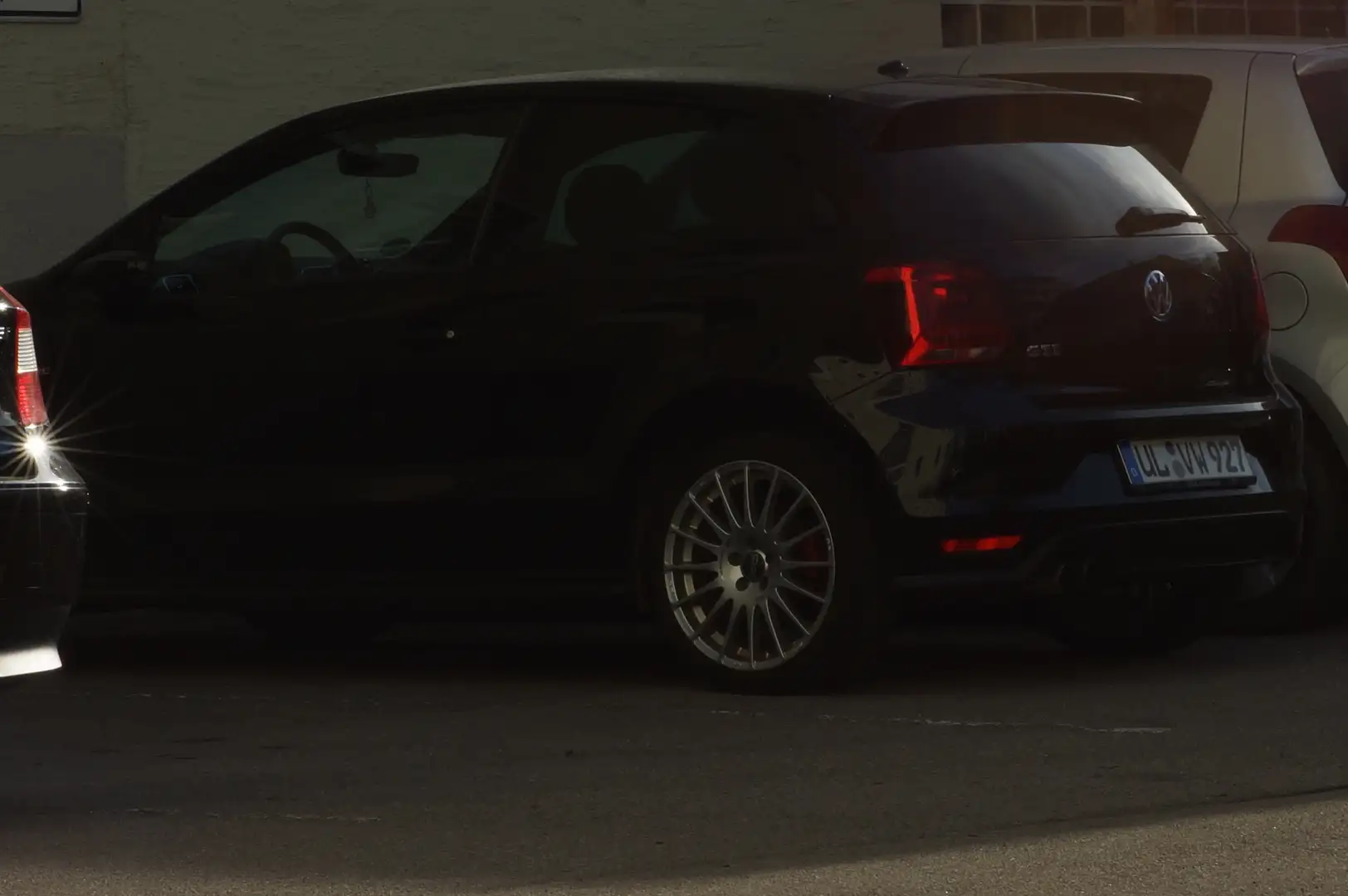Volkswagen Polo GTI Polo V 3-Türer 1.8 TSI DSG Černá - 1