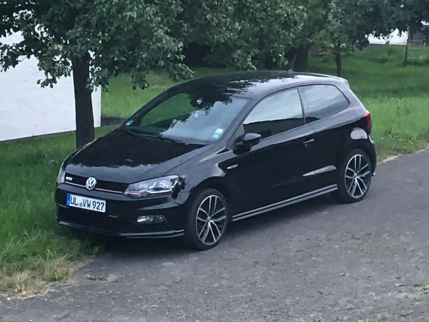 Volkswagen Polo GTI Polo V  3-Türer 1.8 TSI DSG Černá - 2