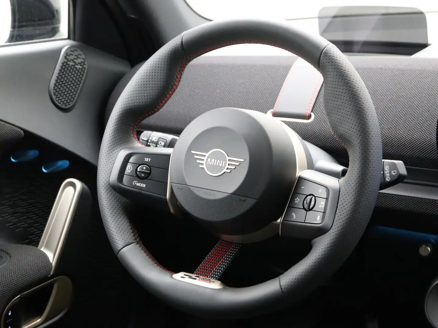 MINI Aceman SE John Cooper Works Pakket S PRIVATE LEASE EUR 52 Grau - 2