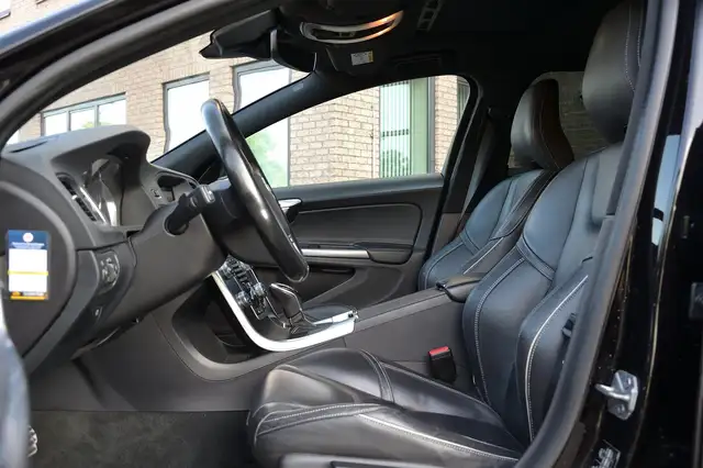 Volvo V60 view 9