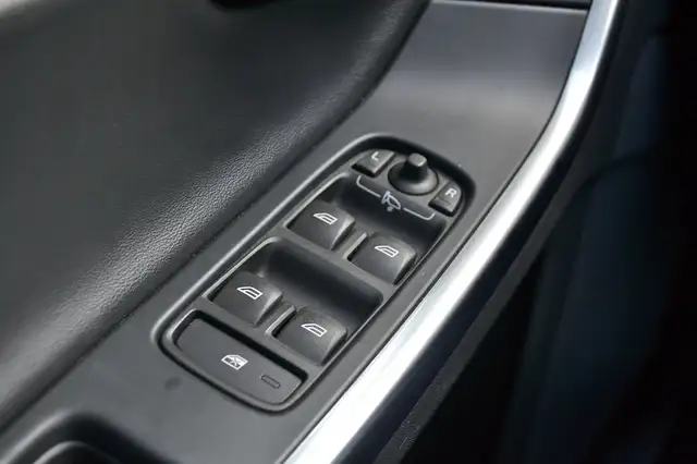 Volvo V60 view 23