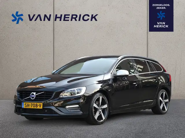 2018 Volvo V60 in Black for sale