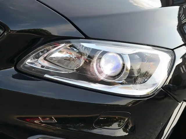 Volvo V60 view 5