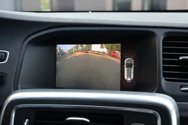 Volvo V60 view 14