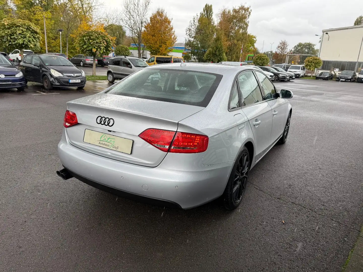 Audi A4 Lim. Ambition+Shz+BiXenon+3xKlima Silber - 2