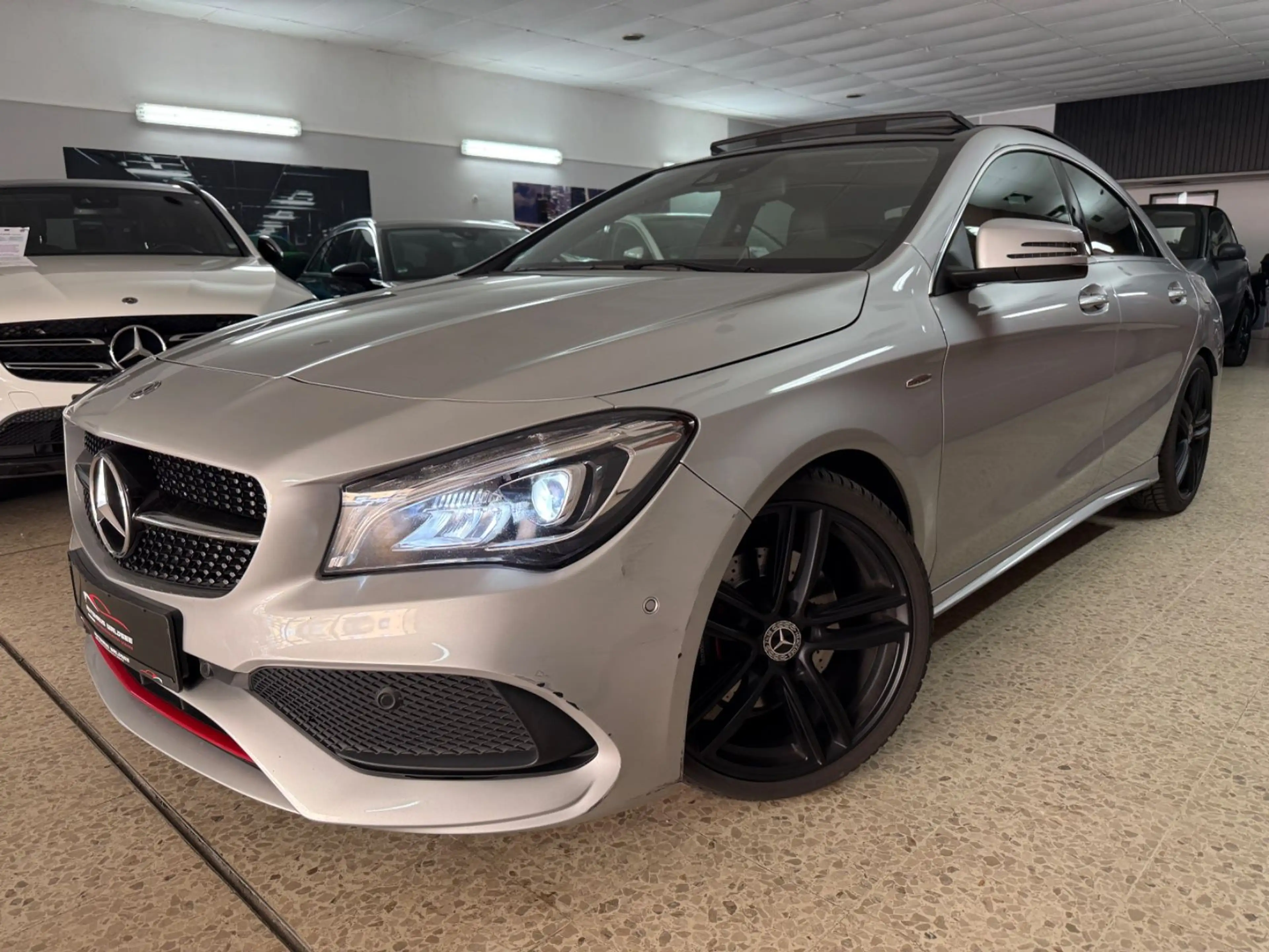 Mercedes-Benz CLA 250 4Matic*Panorama-Dach*R-Kamera* MB Serv* — photo 9