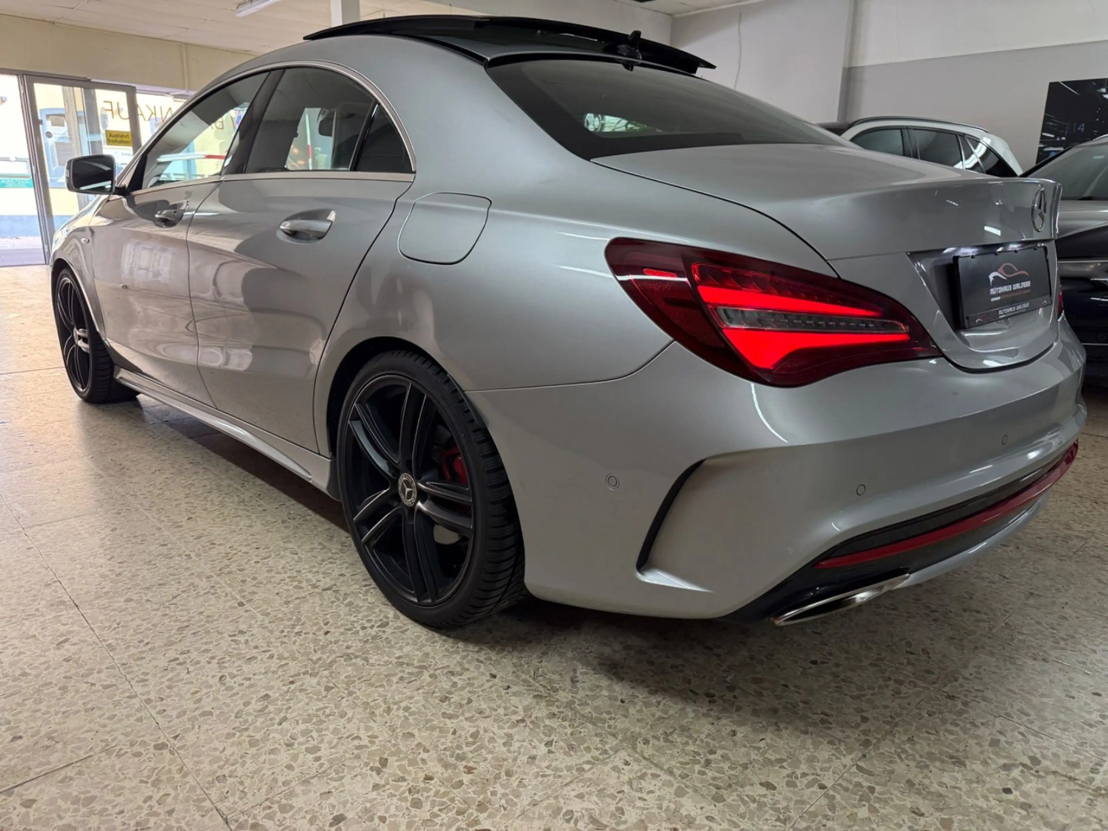 Mercedes-Benz CLA 250 4Matic*Panorama-Dach*R-Kamera* MB Serv* — photo 8