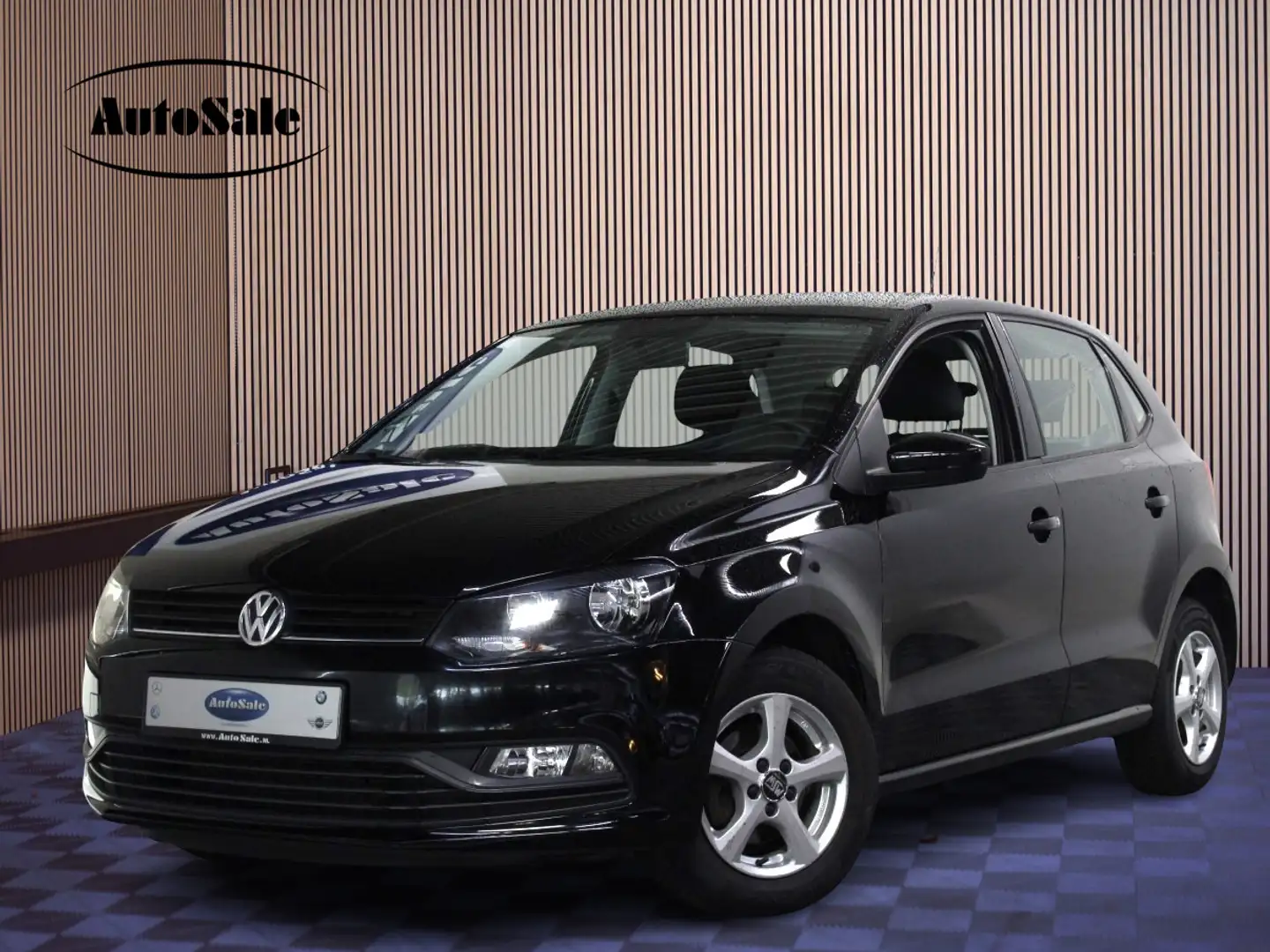 Volkswagen Polo 1.0 Comfortline Model 2015 ! AIRCO LMV '14 Zwart - 1