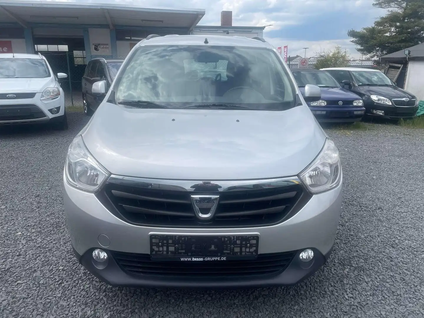 Dacia Lodgy Prestige Navigation  AHK Motor überholt Grau - 1