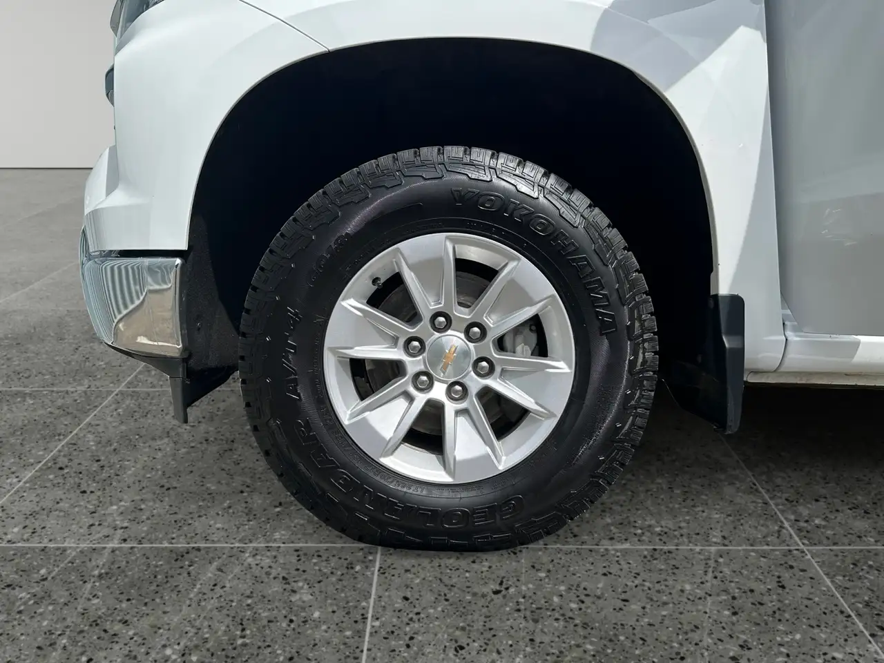 Chevrolet Silverado 1500 снимка Chevrolet Silverado 1500