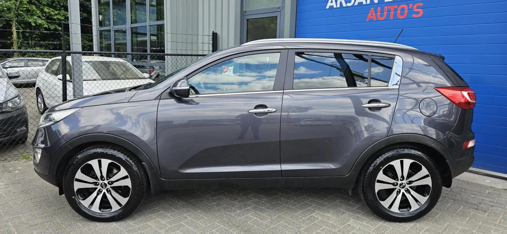 Kia Sportage 2.0 Super Pack 163PK AUTOMAAT Navi Cruise Camera C Grijs - 2