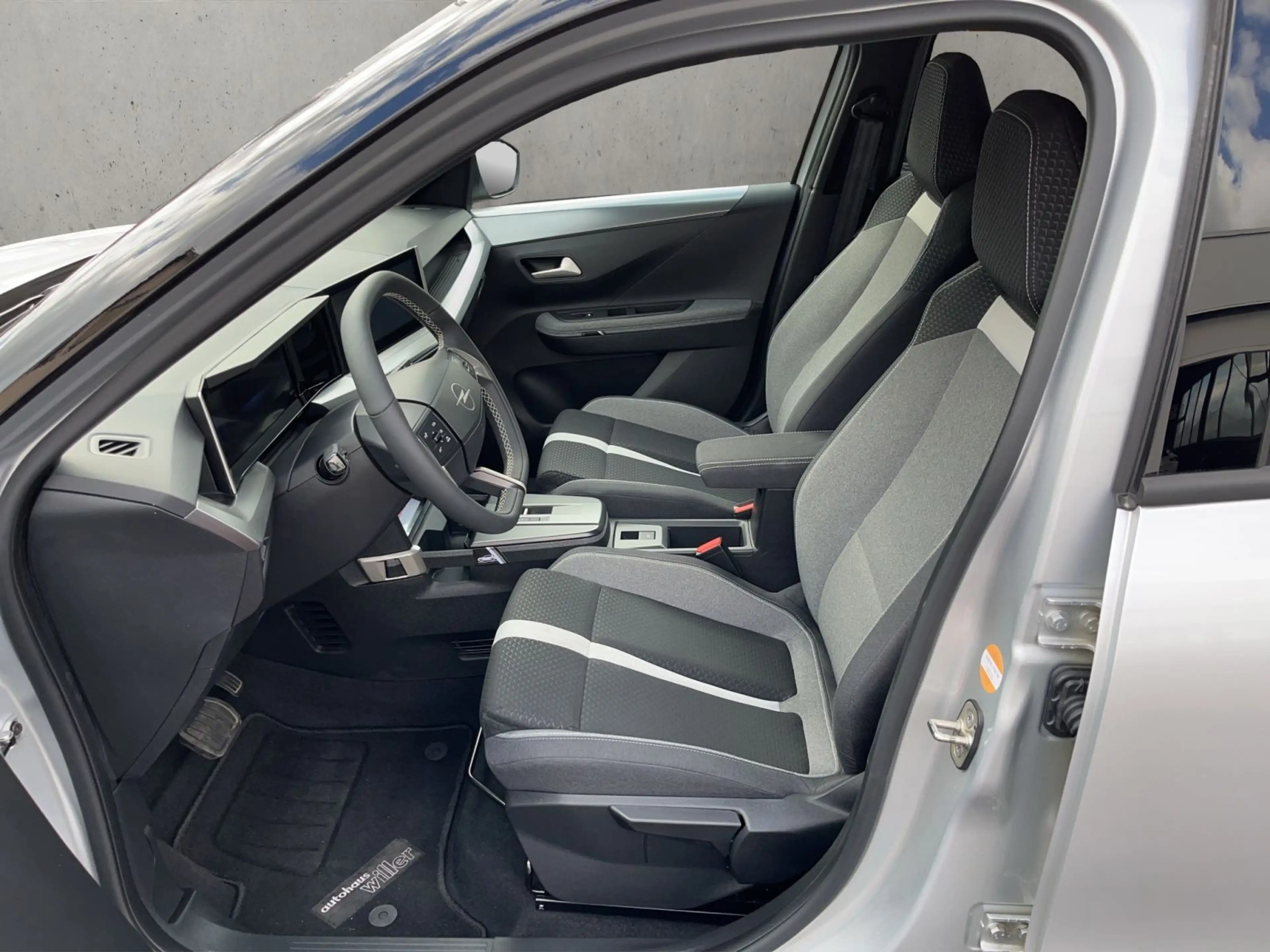 Opel Frontera Ultimate Mildhybrid 48V, 107kW(145PS), — photo 9