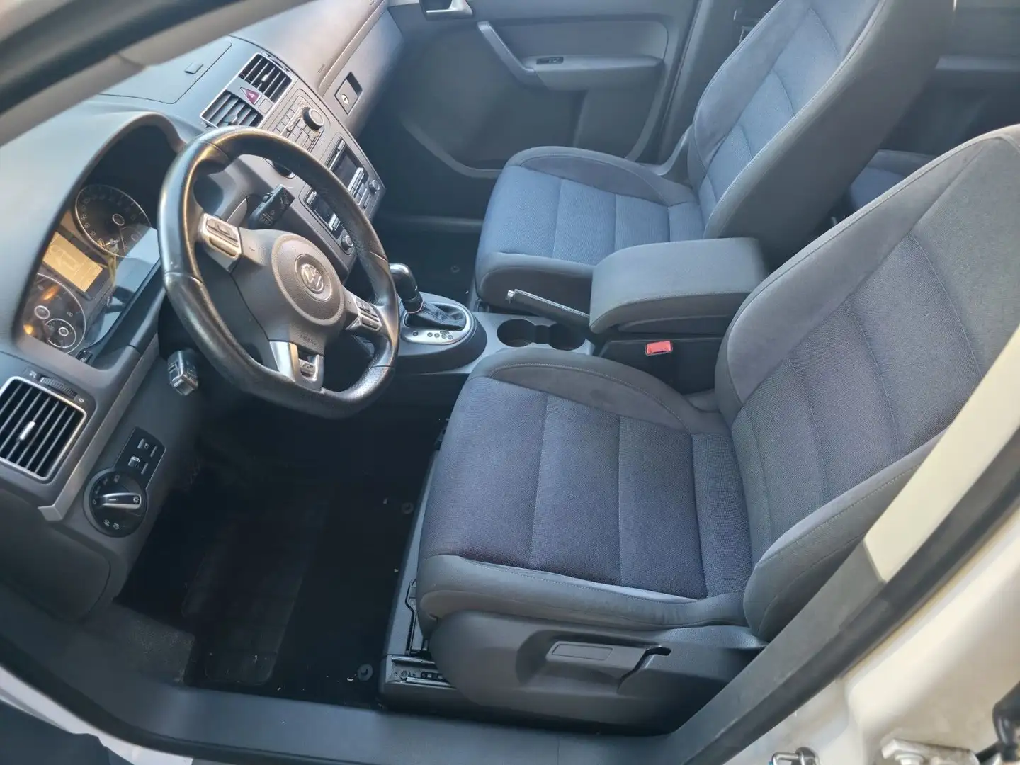 Volkswagen Touran Style EcoFuel Weiß - 2