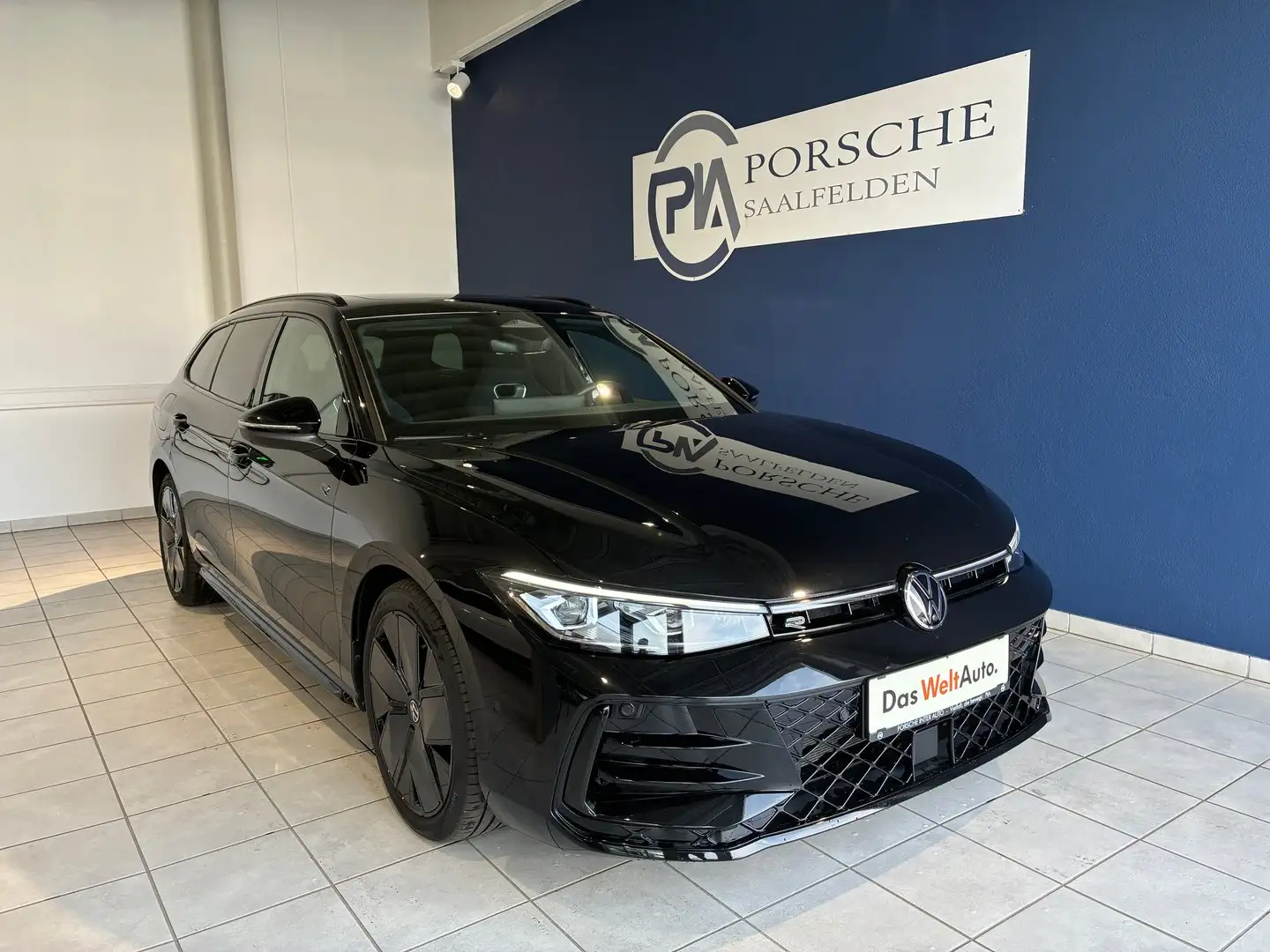 Volkswagen Passat Variant Sport TDI 4MOTION DSG Schwarz - 1