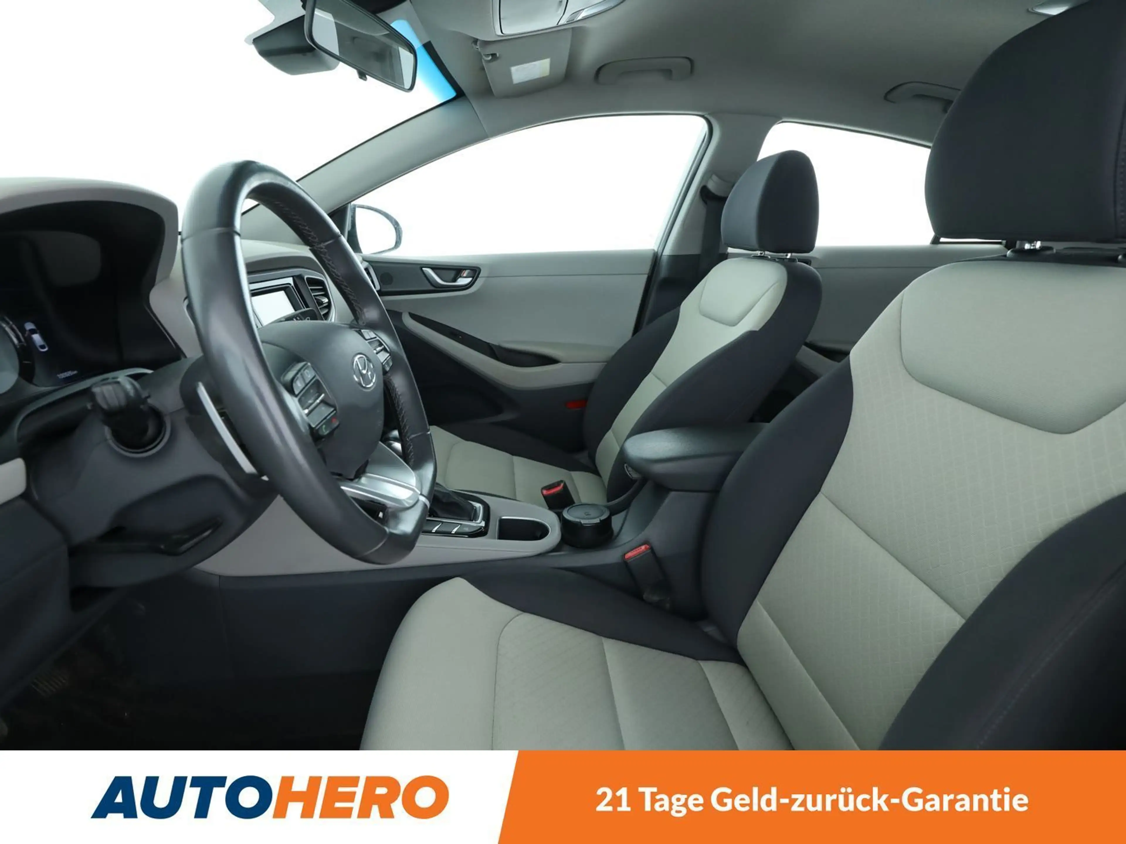 Hyundai IONIQ 1.6 Trend Plug-In Hybrid Aut.*TEMPO*CAM*PDC* — photo 10