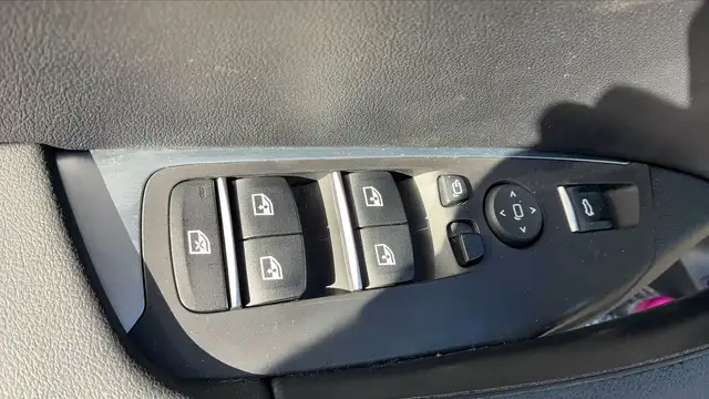 BMW X3 view 13