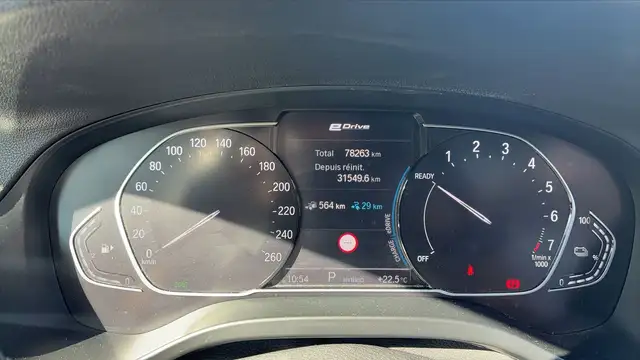 BMW X3 view 12