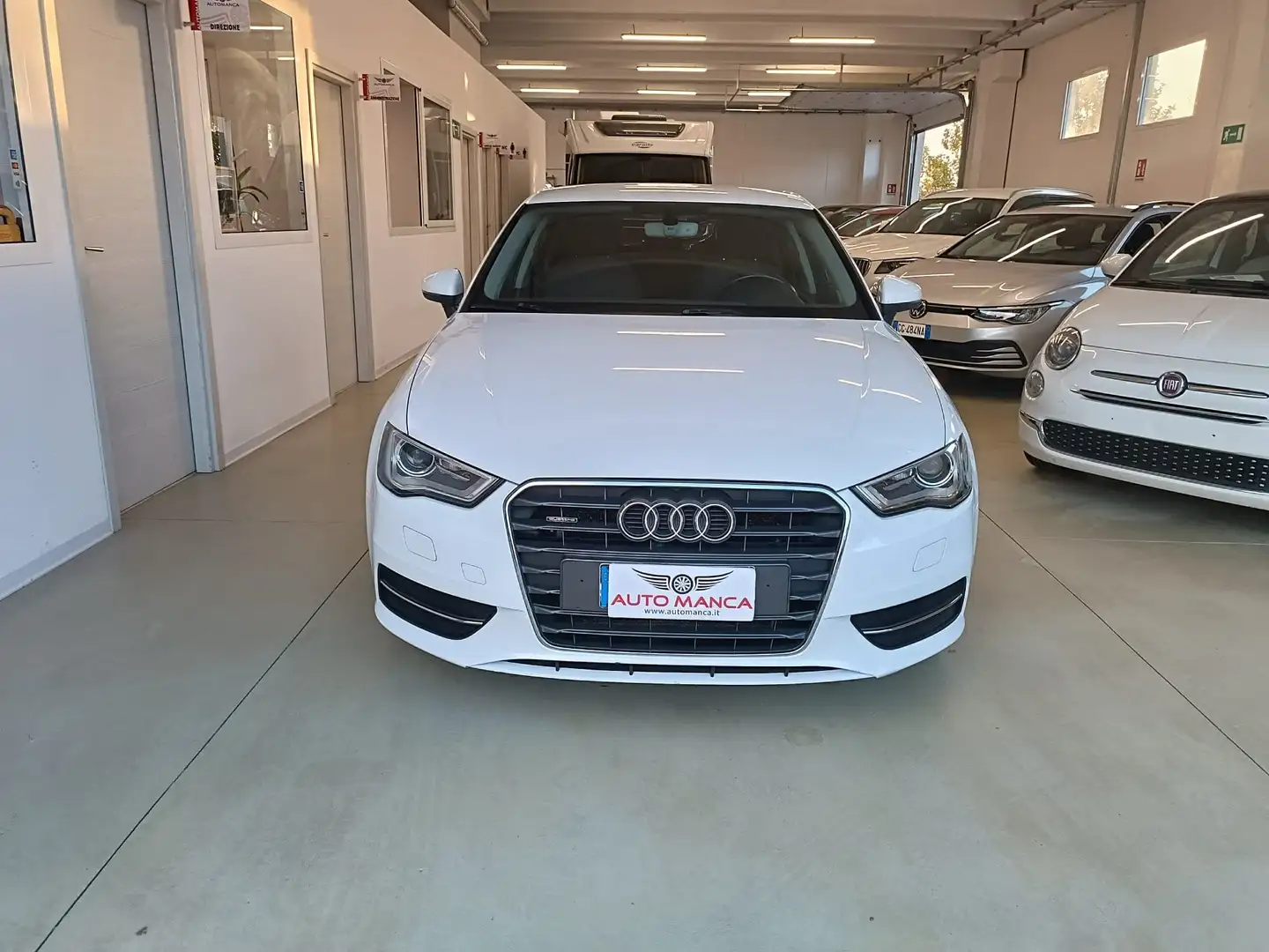 Audi A3 A3 Sportback 1.6 tdi Business 110cv E6 Weiß - 2