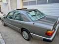 Mercedes-Benz 200 W 124 200 E Oldtimer - thumbnail 10