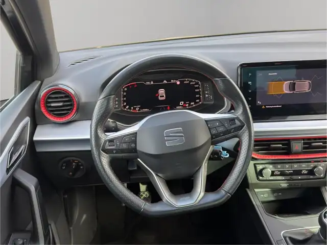 Seat Ibiza view 12