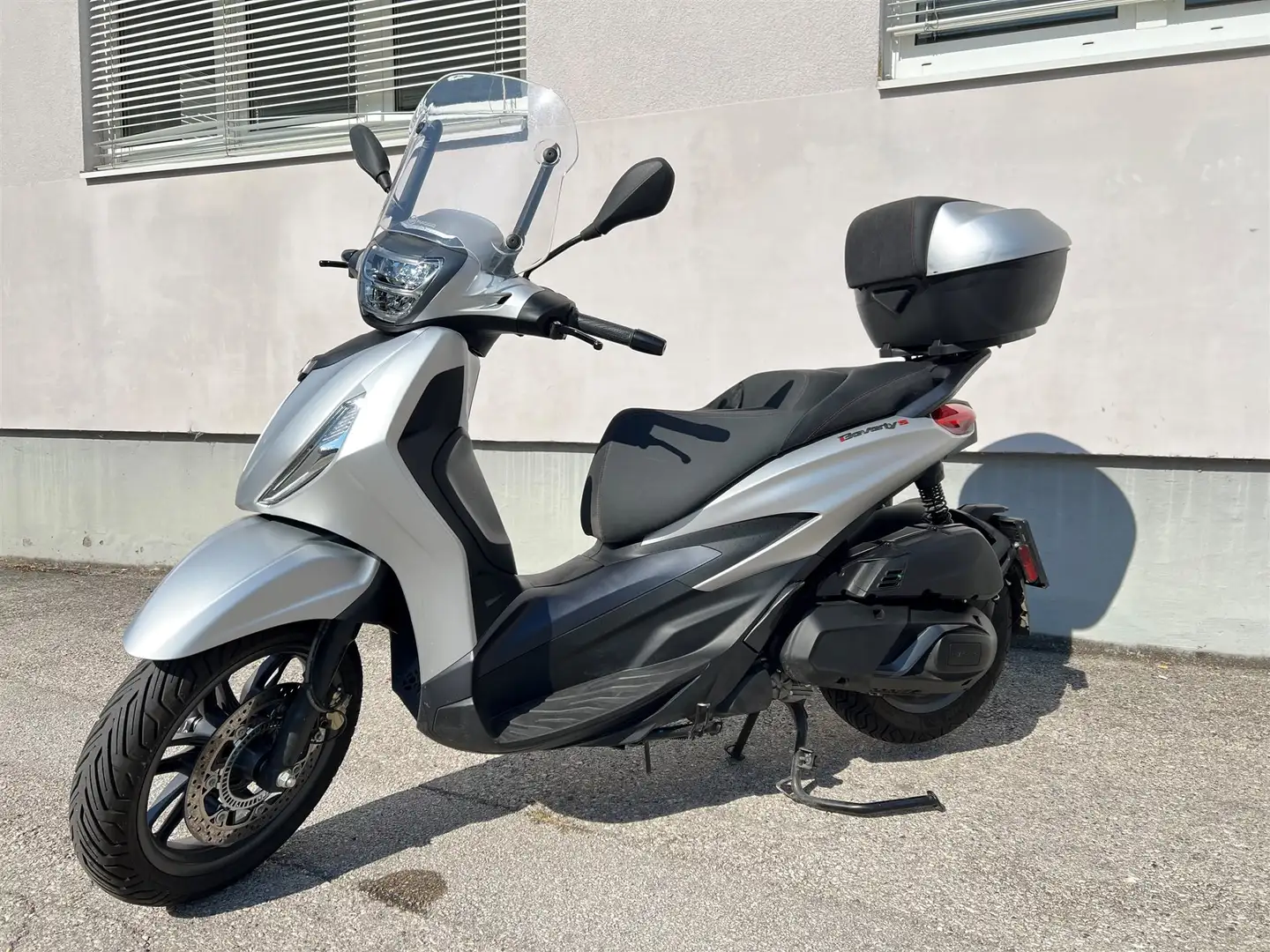 Piaggio Beverly 400 - 1