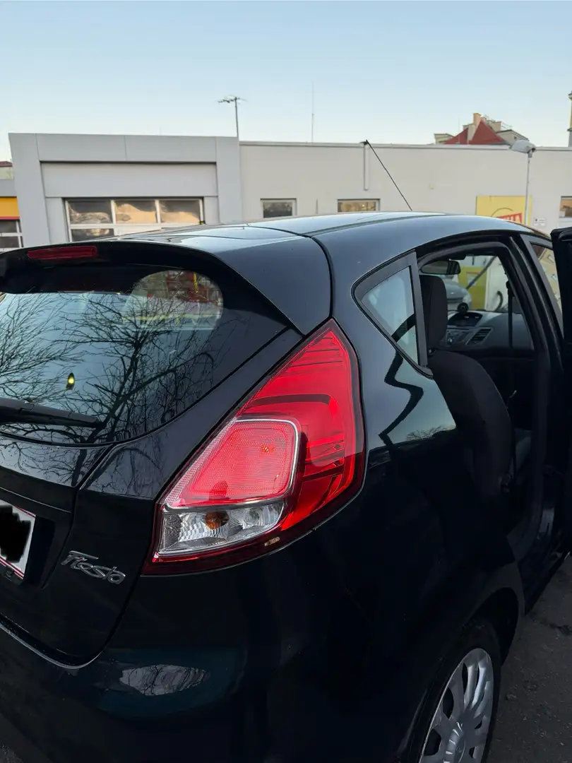 Ford Fiesta Fiesta Trend 1,0 Start/Stop Trend Start/Stop Schwarz - 2