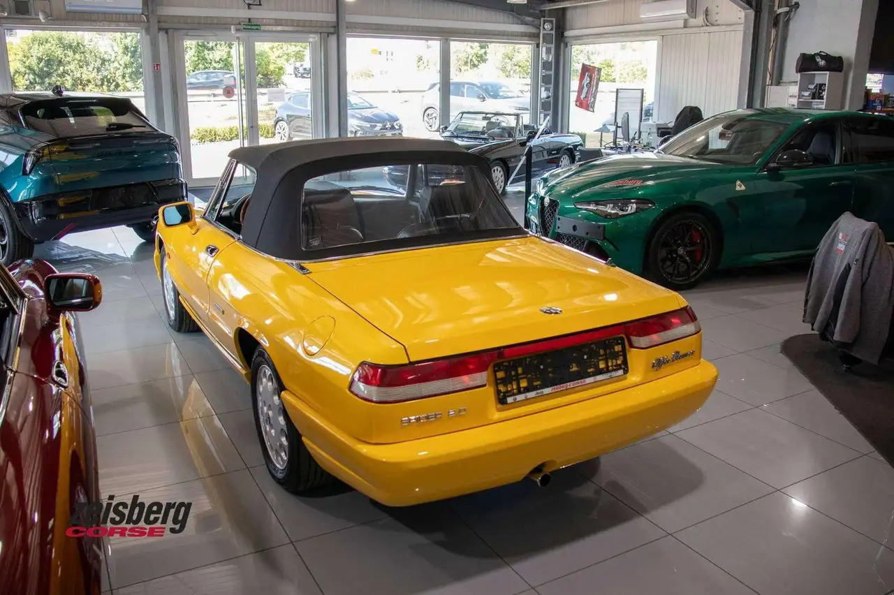 Alfa Romeo Spider 2.0 TRAUMZUSTAND Orig 30360KM, foto 4