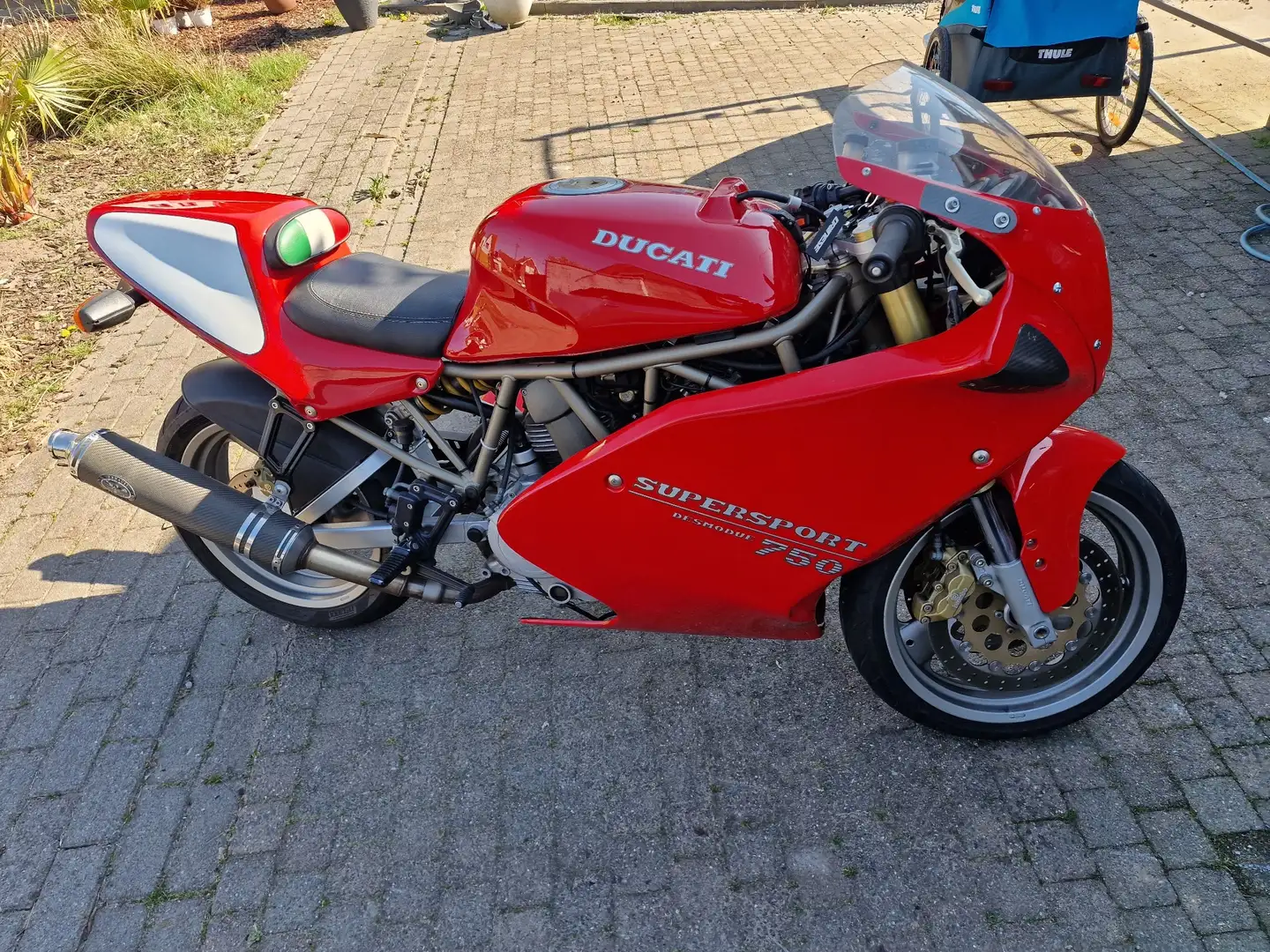 Ducati 750 SS Rojo - 1