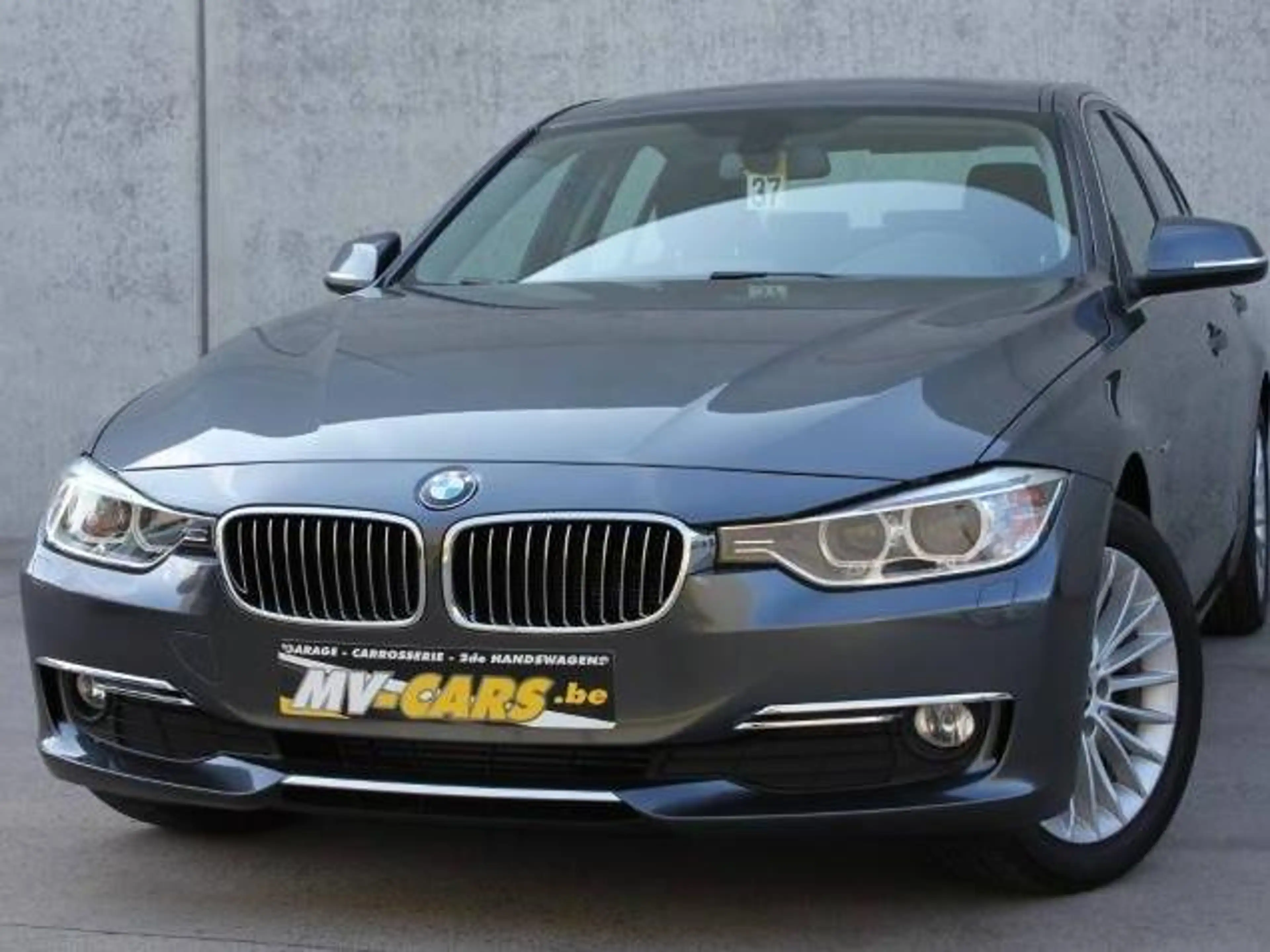 BMW 316 316i/Navi/Multistuur/Bluetooth