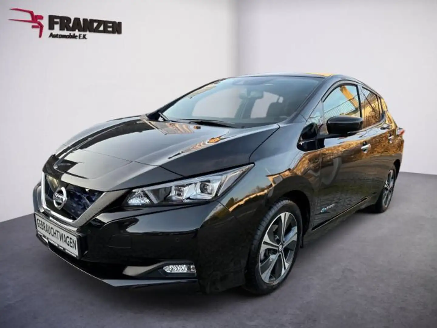 Nissan Leaf N-Connecta | SHZ vorn + hinten | Lenkrad he Noir - 1