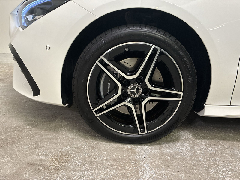 Mercedes-Benz CLA 250 e Shooting Brake mit EQ Hybrid Technologie — photo 13
