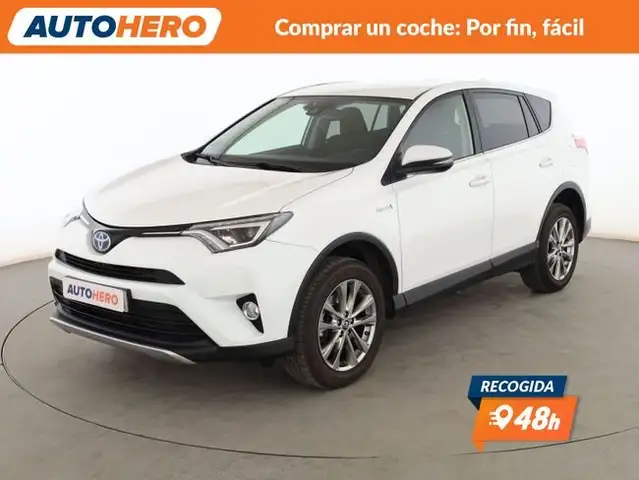2016 Toyota Rav4 in White for sale