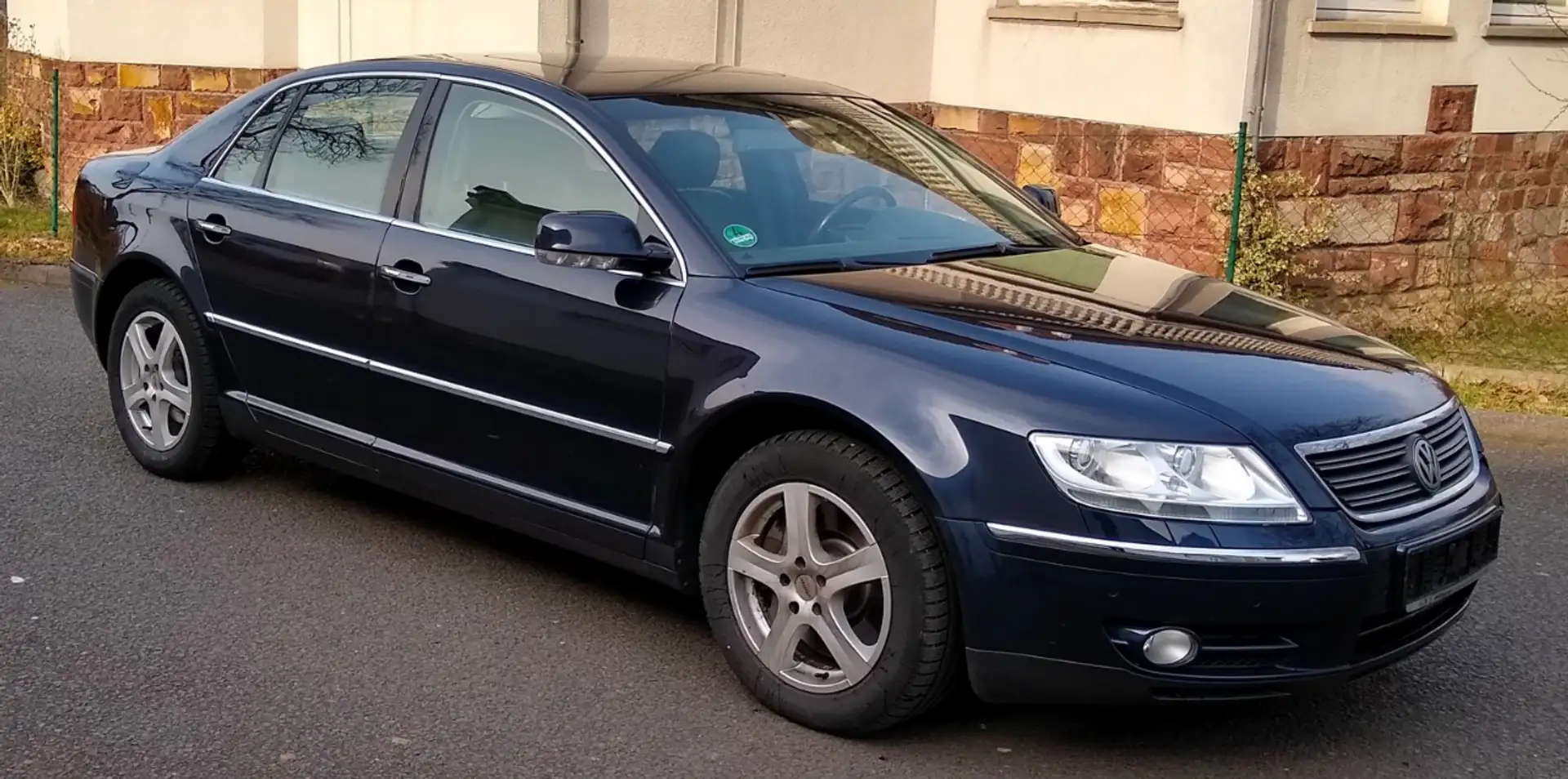 Volkswagen Phaeton V6 TDI 4Motion Blau - 2