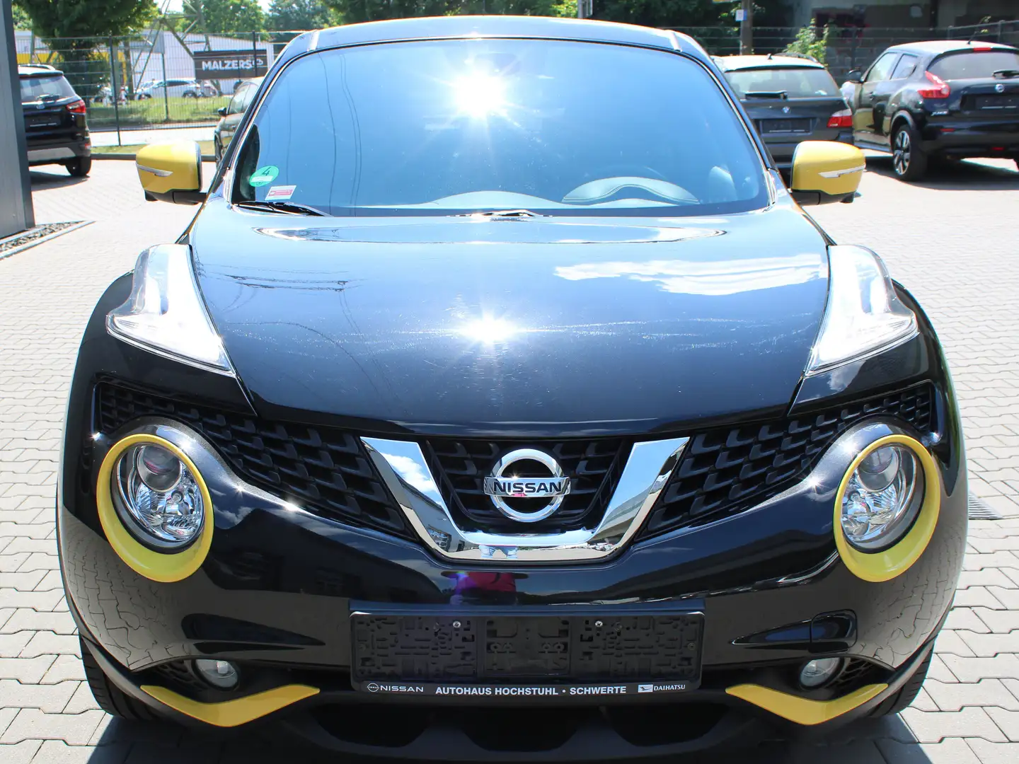 Nissan Juke 1.2 DIG-T Tekna 360°Kamera/Navi/SHZ/DAB/Velour Schwarz - 2
