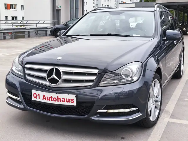 Mercedes-Benz C 180 C 180 BlueEff. AVANTGARDE XENON+ILS/T.LEDER/SHZ/NAVI/TEMPOMAT