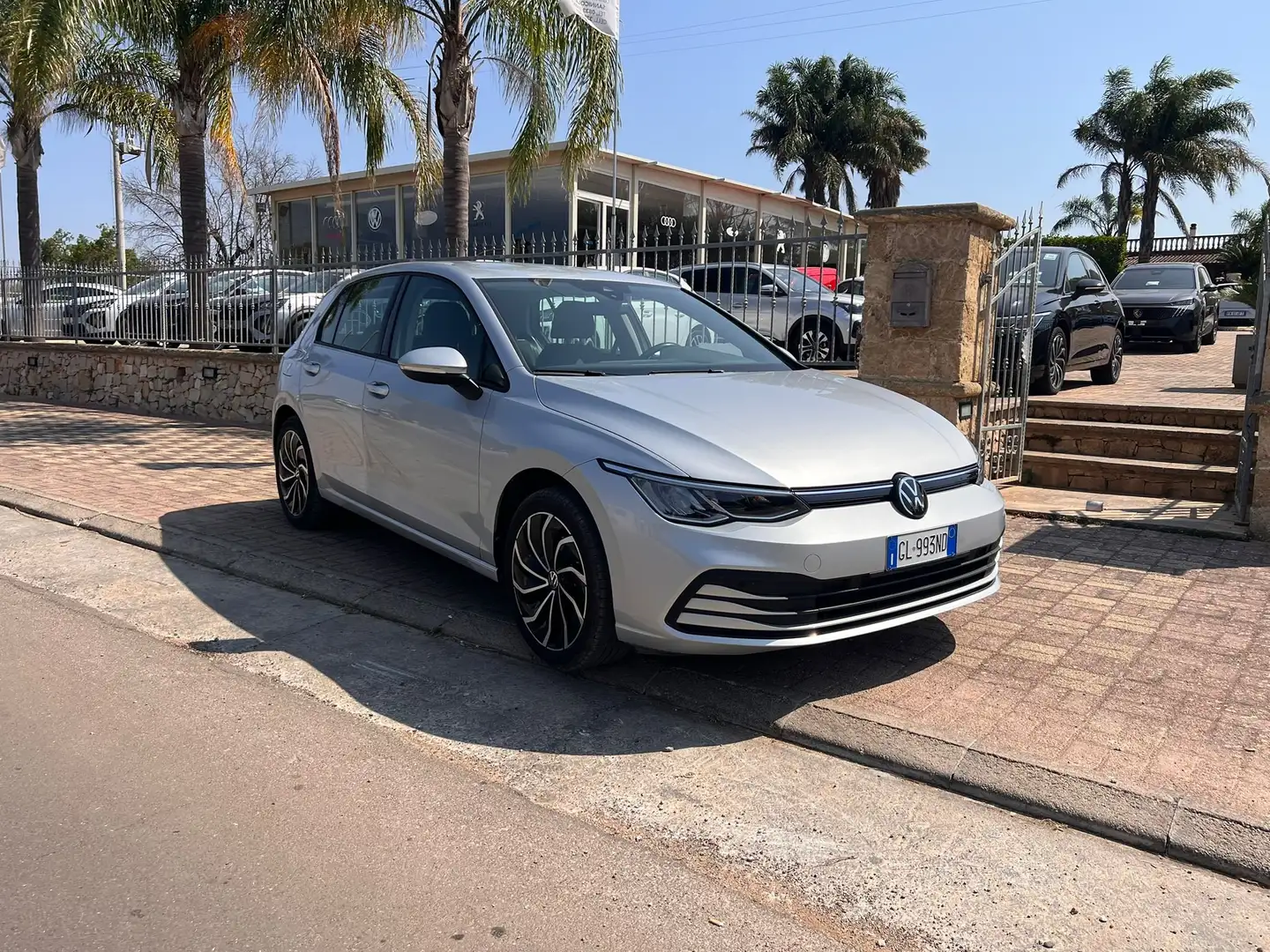 Volkswagen Golf Golf 2.0 tdi Life 115cv dsg Argento - 1