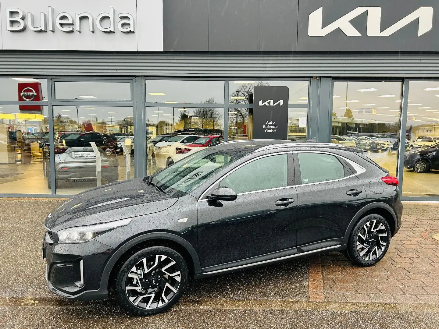 Kia XCeed 1.5 T-GDI 140 PS DCT Vision Schwarz - 1