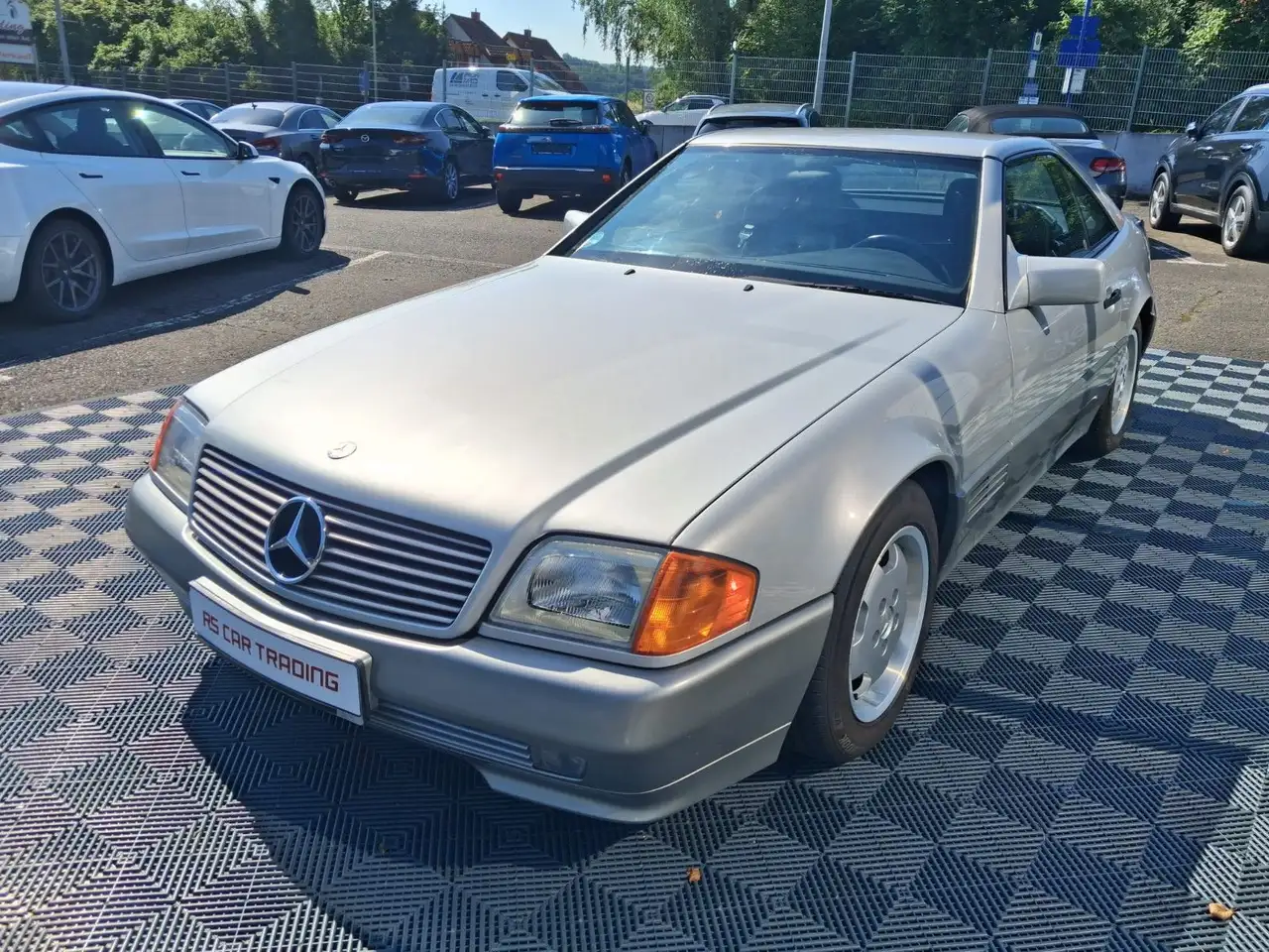 Mercedes-Benz SL 300, foto 1