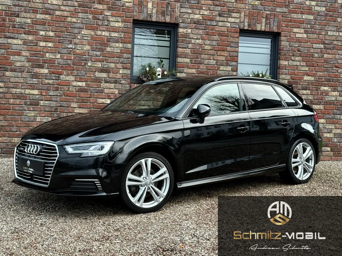 Audi A3 Sportback 40 e-tron S-Line *Matrix, Pano,ACC* Schwarz - 1