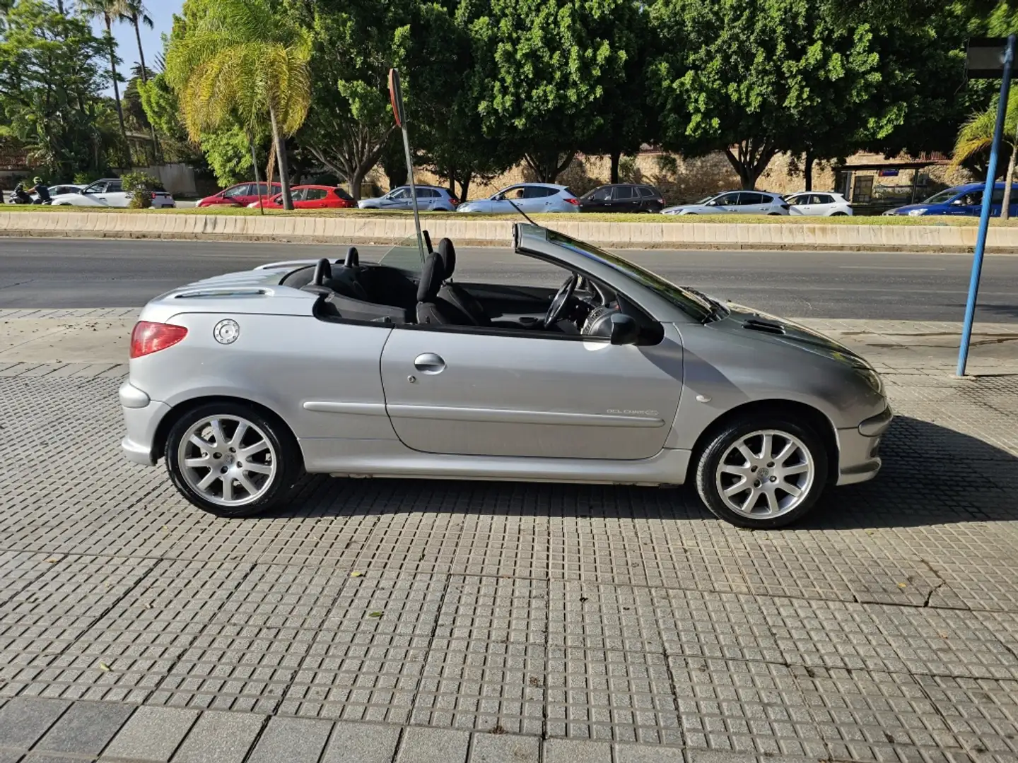 Peugeot 206 CC 1.6 Gris - 1