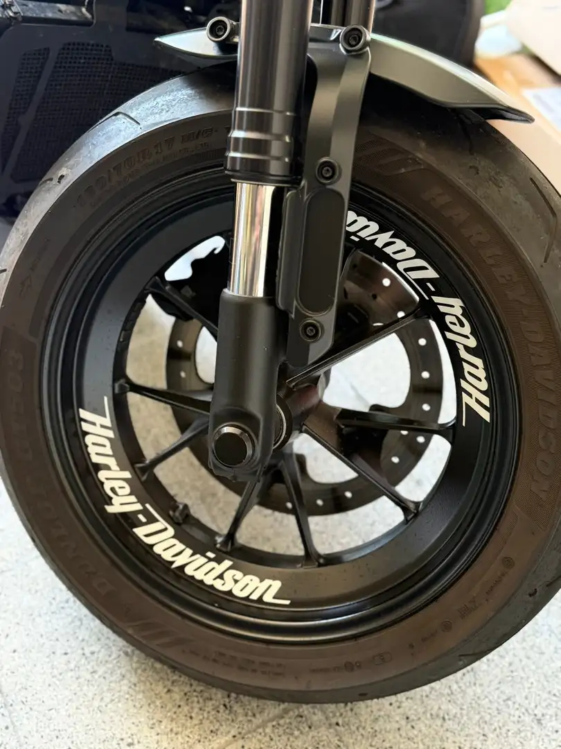 Harley-Davidson Sportster S 1250 Noir - 2