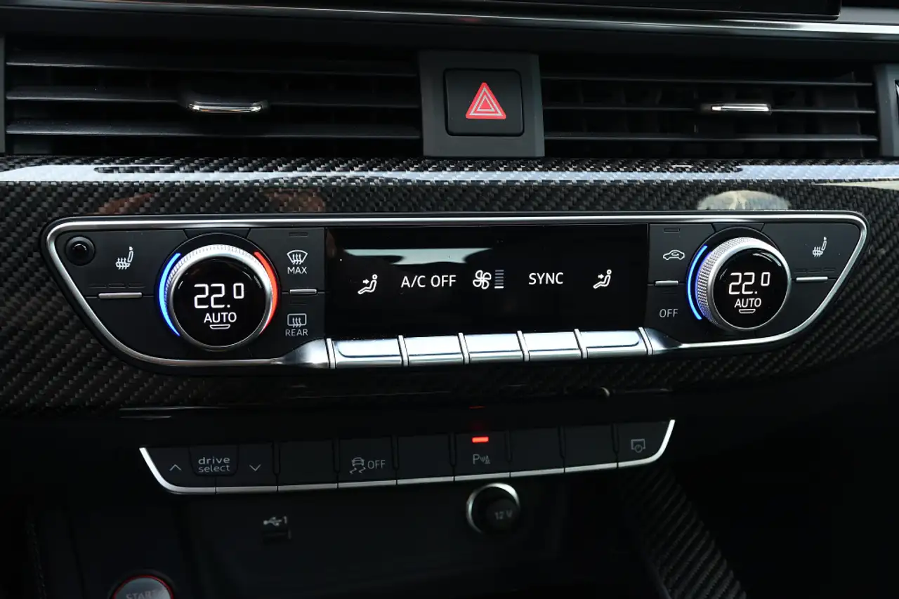 Audi RS5 снимка Audi RS5