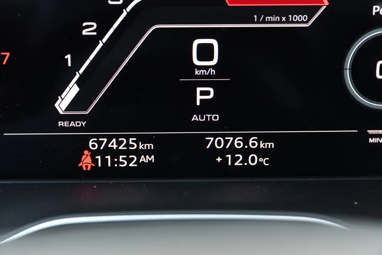 Audi RS5 снимка Audi RS5