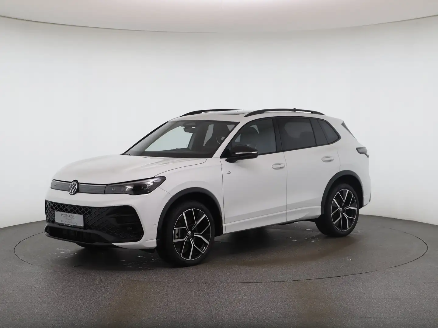 Volkswagen Tiguan Sport TDI 4MOTION DSG Weiß - 1