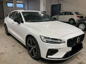 2.0 B5 Mild-Hybrid Ultimate Dark AWD