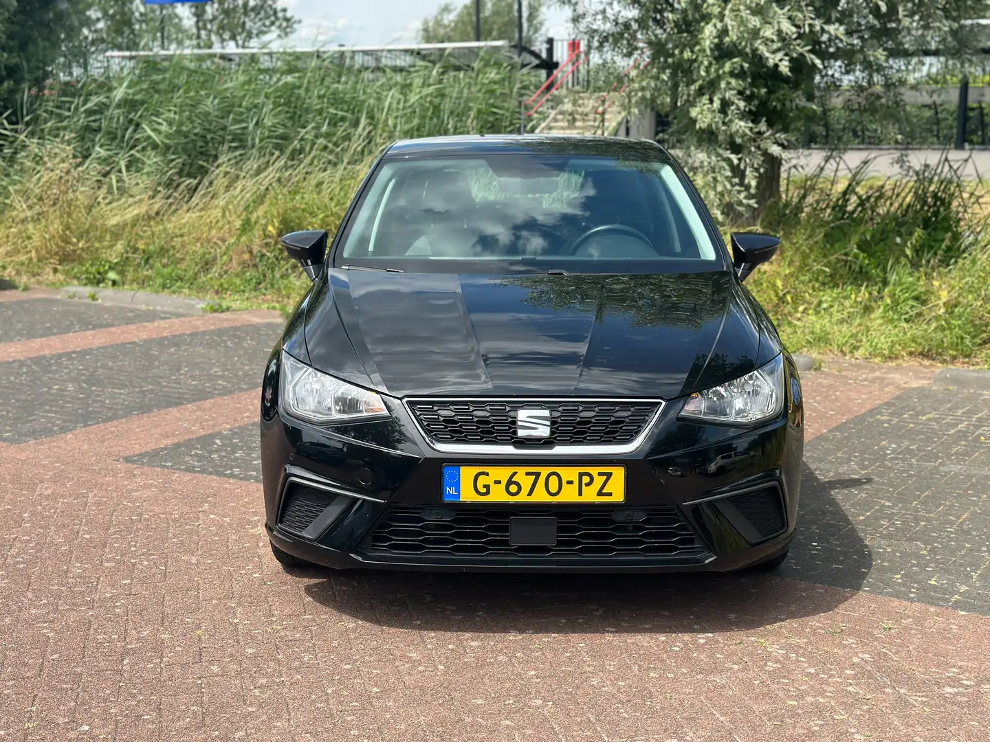 SEAT Ibiza Ibiza 1.0 TSI St. BnsInt. Zwart - 2