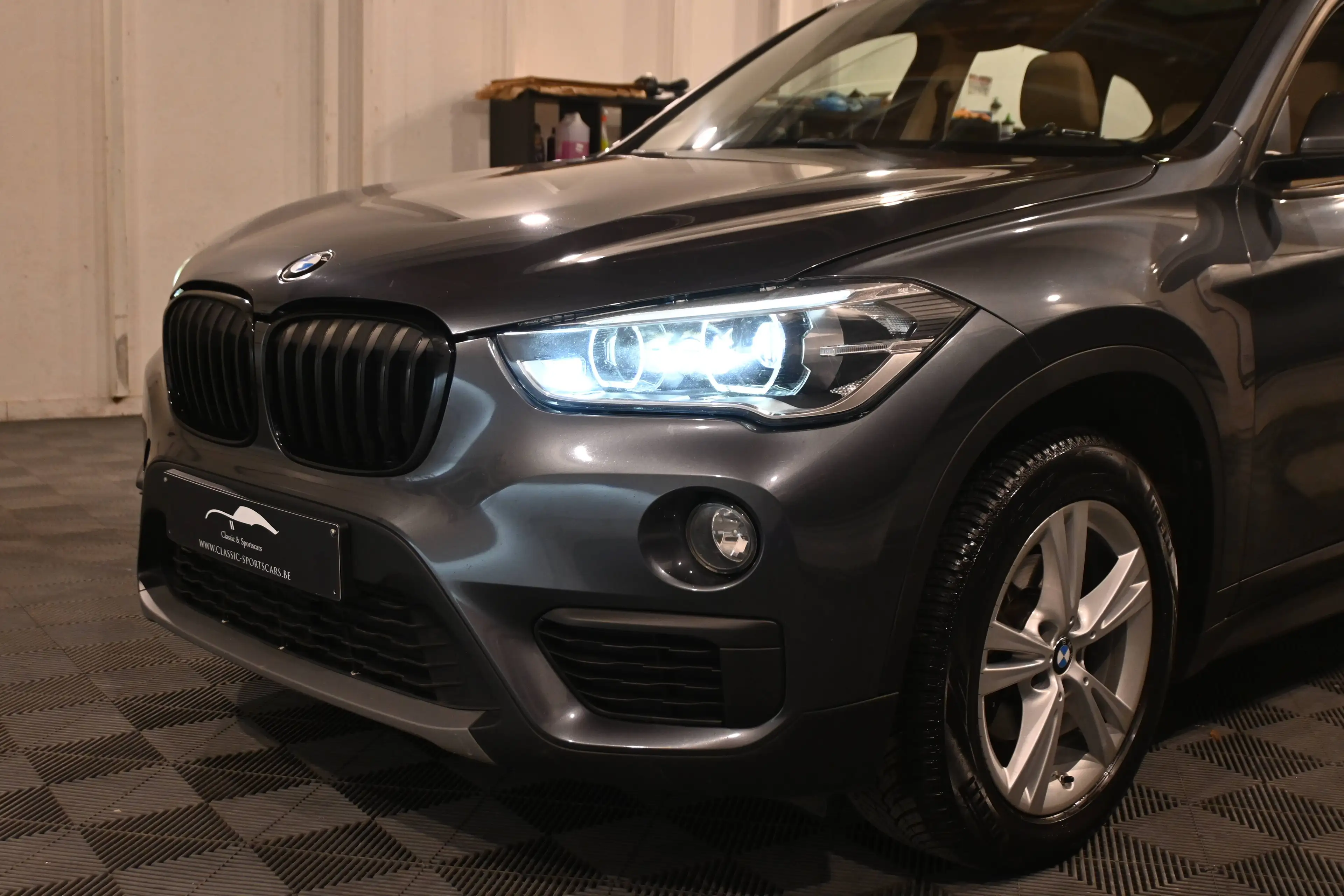 BMW X1 X1 1.5 d sDrive16 PACK SPORT / TOIT PANORAMIQUE / LEDS / CUIR / PDC !! — photo 4