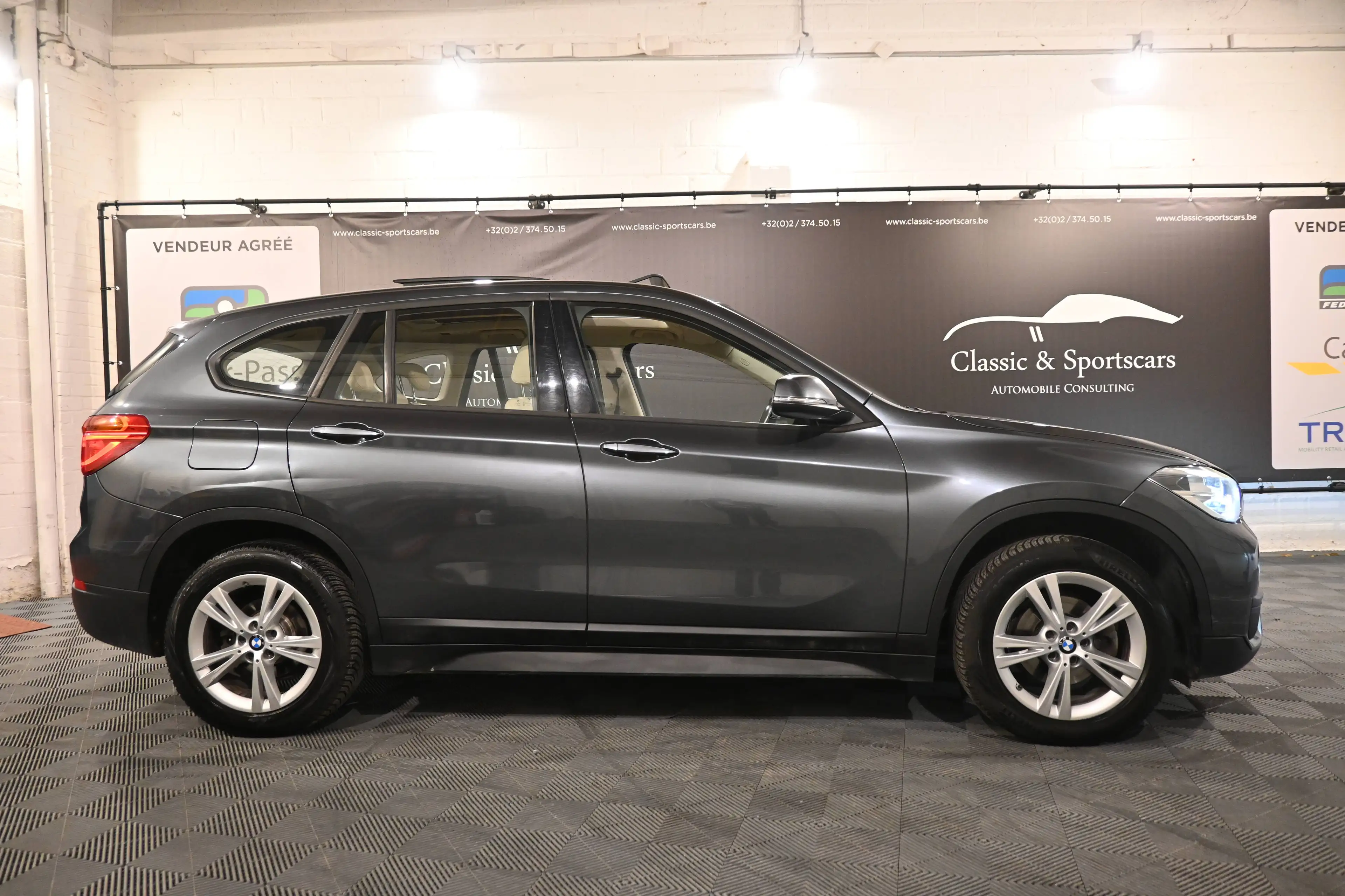 BMW X1 X1 1.5 d sDrive16 PACK SPORT / TOIT PANORAMIQUE / LEDS / CUIR / PDC !! — photo 6