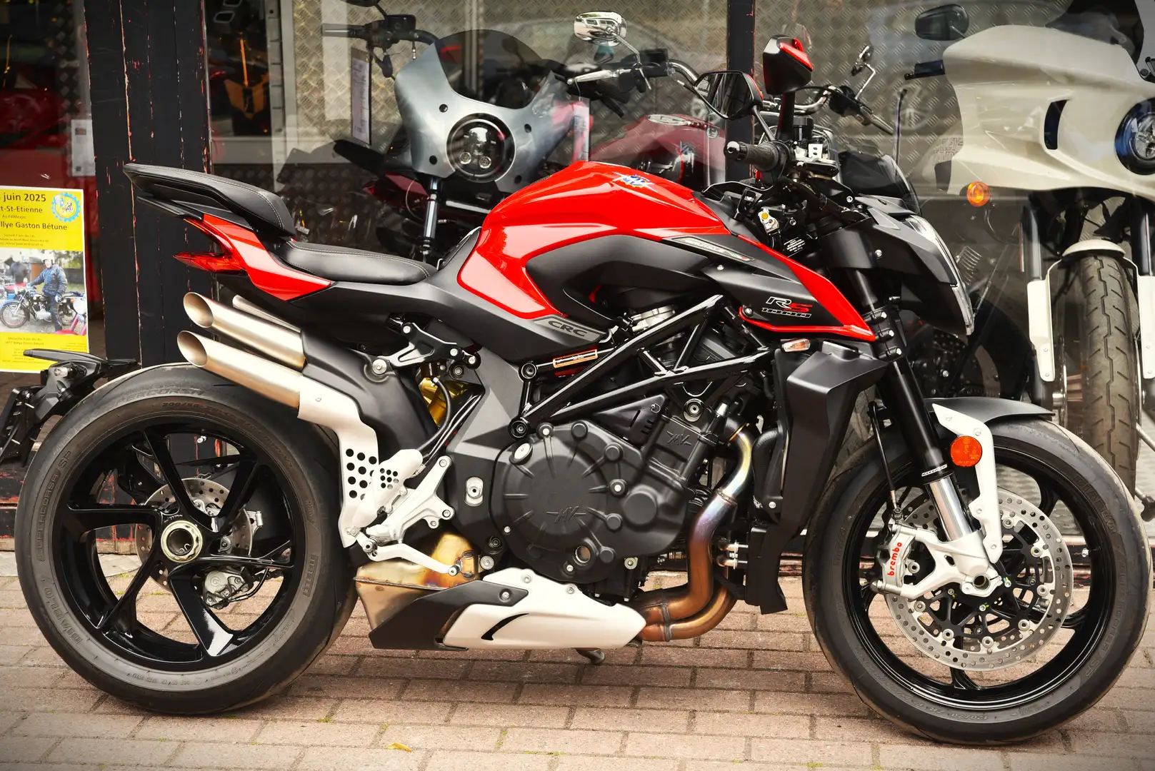 MV Agusta Brutale 1000 RS ***MOTO VERTE*** Rouge - 2